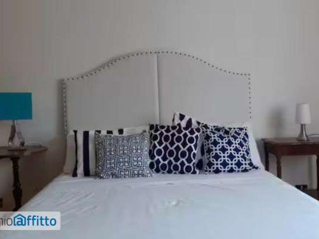 Appartamento arredato con terrazzo Centro