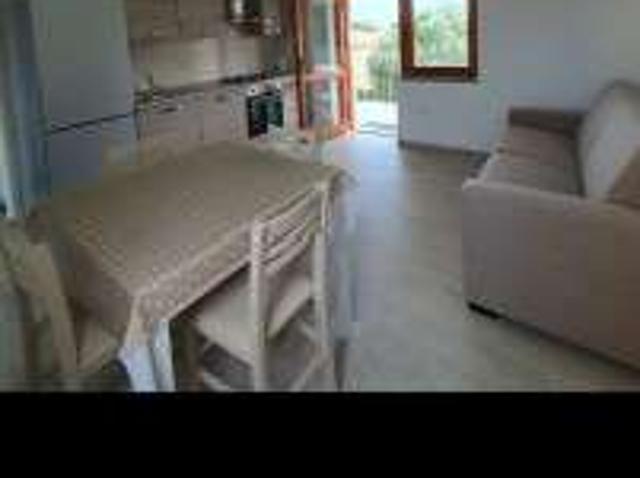 Appartamento arredato con terrazzo Centro