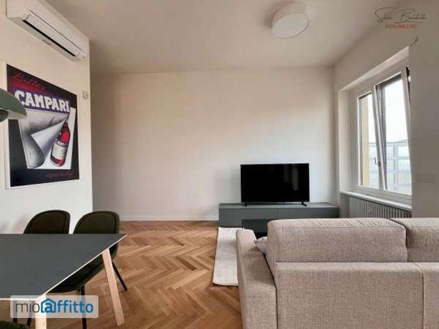 Appartamento arredato con terrazzo Centro