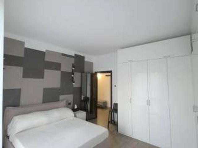 Appartamento arredato con terrazzo Centro