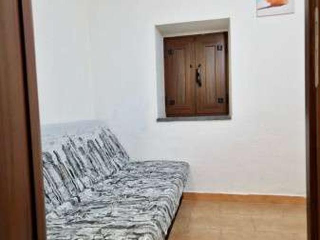 Appartamento arredato con terrazzo Centro