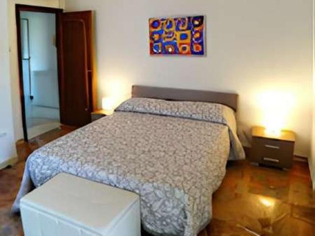 Appartamento arredato con terrazzo Centro