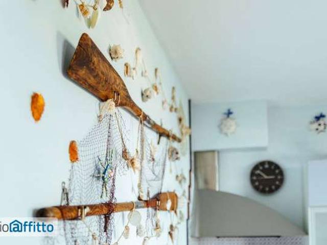 Appartamento arredato con terrazzo Centro