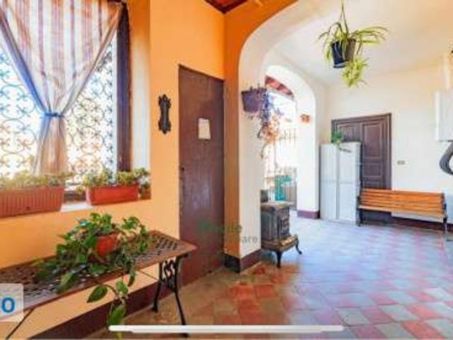 Appartamento arredato con terrazzo Centro