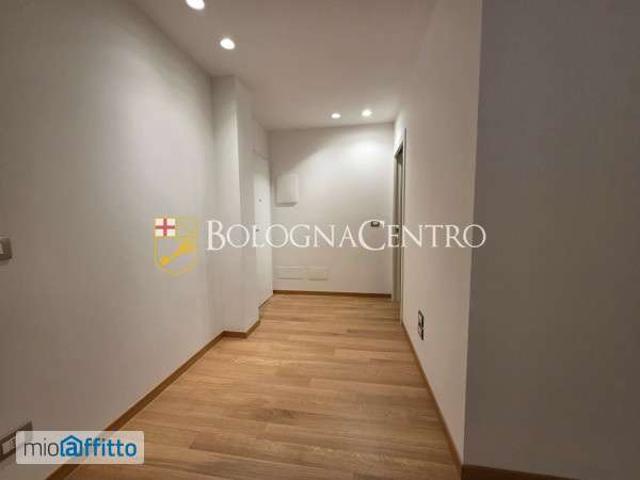 Appartamento arredato con terrazzo Centro