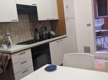 Appartamento arredato con terrazzo Centro