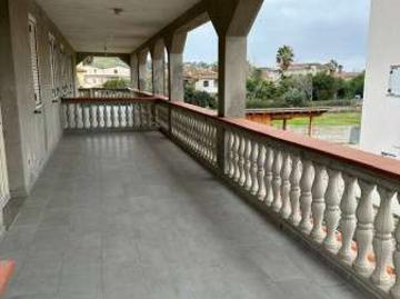 Appartamento arredato con terrazzo Centro
