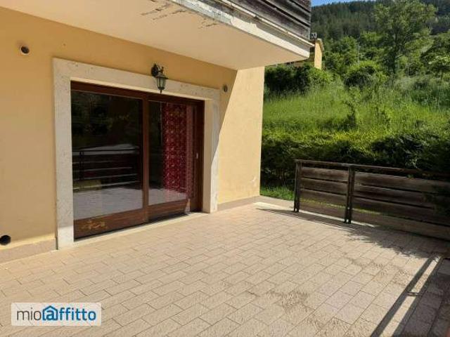 Appartamento arredato con terrazzo Centro
