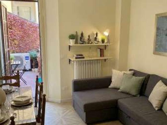 Appartamento arredato con terrazzo Centro