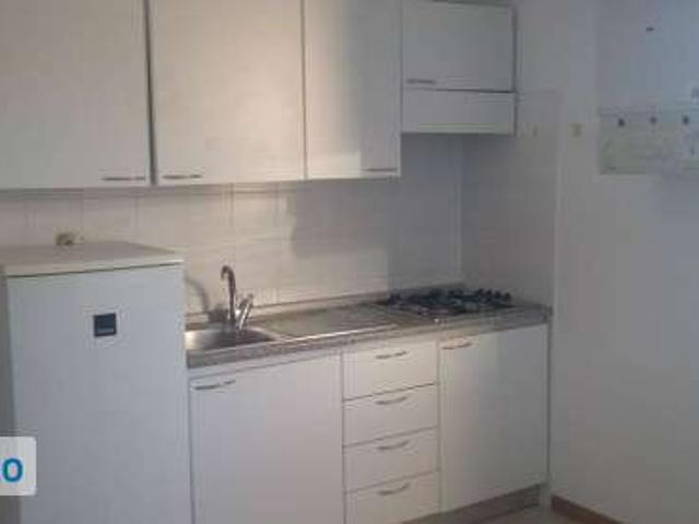 Appartamento arredato con terrazzo Centro