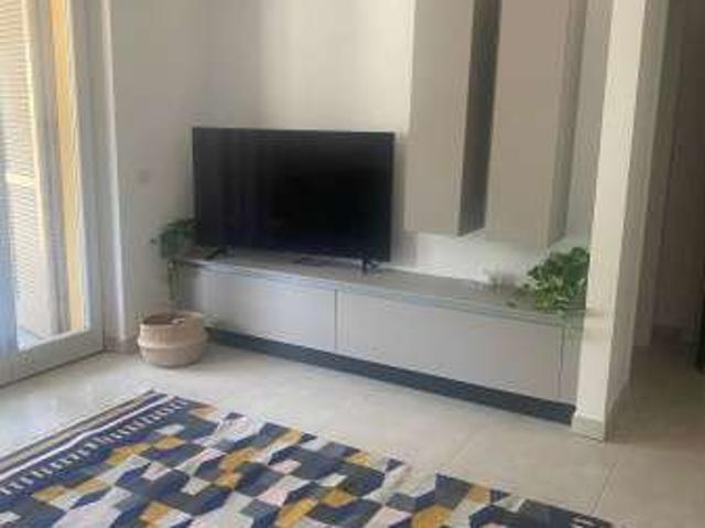 Appartamento arredato con terrazzo Centro