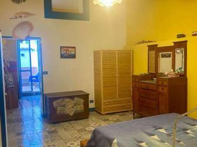 Appartamento arredato con terrazzo Centro