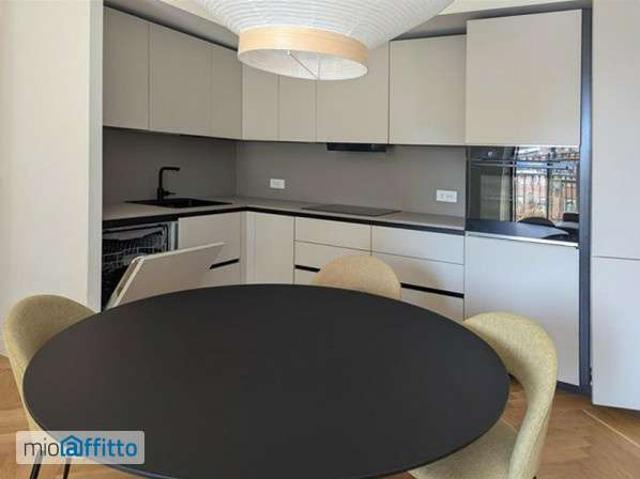Appartamento arredato con terrazzo Centro
