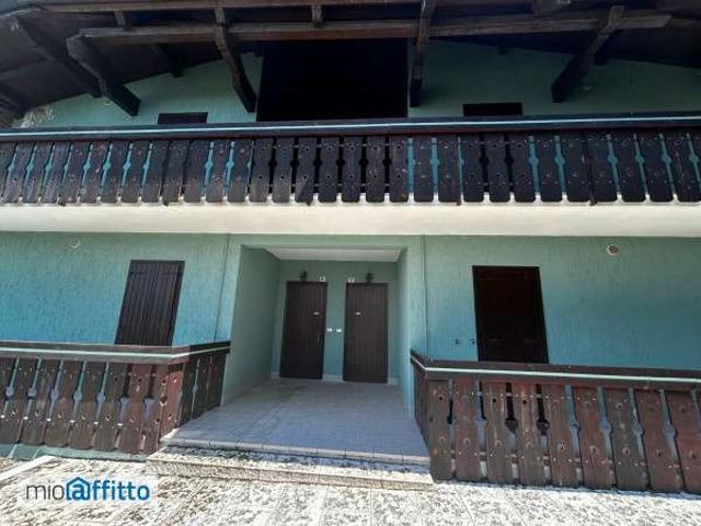 Appartamento arredato con terrazzo Centro