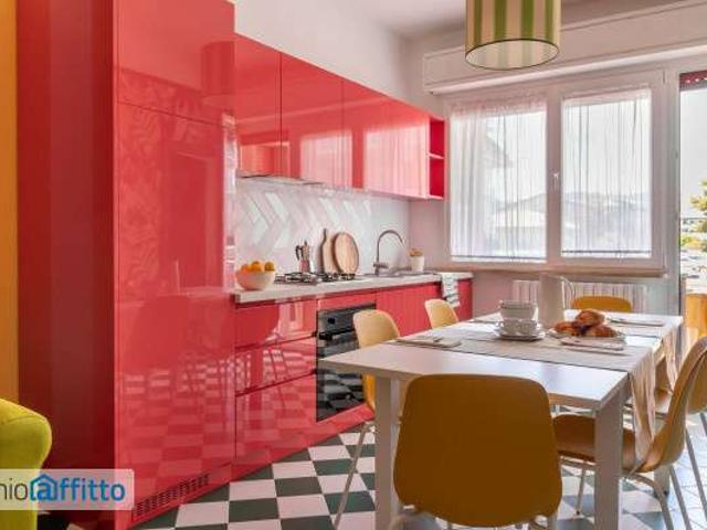 Appartamento arredato con terrazzo Centro