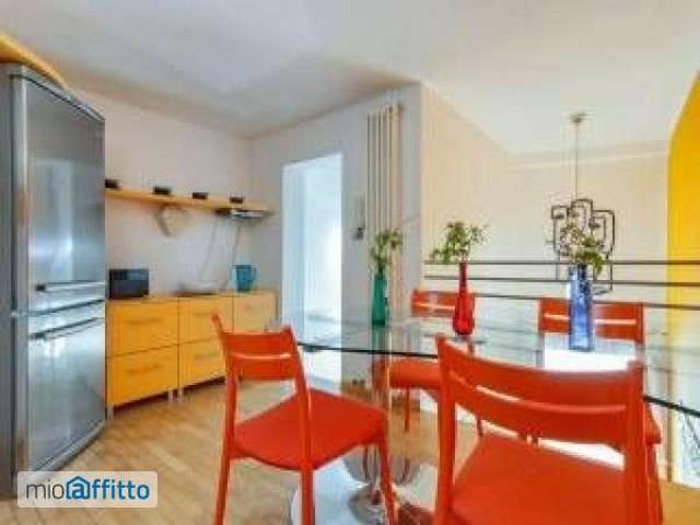 Appartamento arredato con terrazzo Centro centro storico