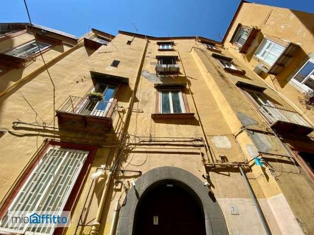 Appartamento arredato con terrazzo Centro centro storico