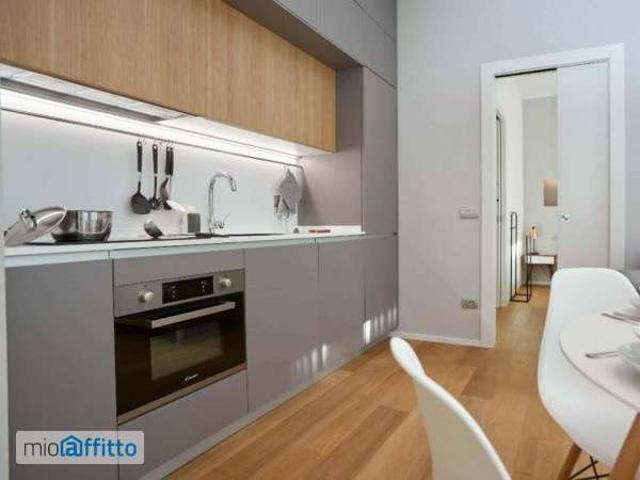 Appartamento arredato con terrazzo Centro storico, brera