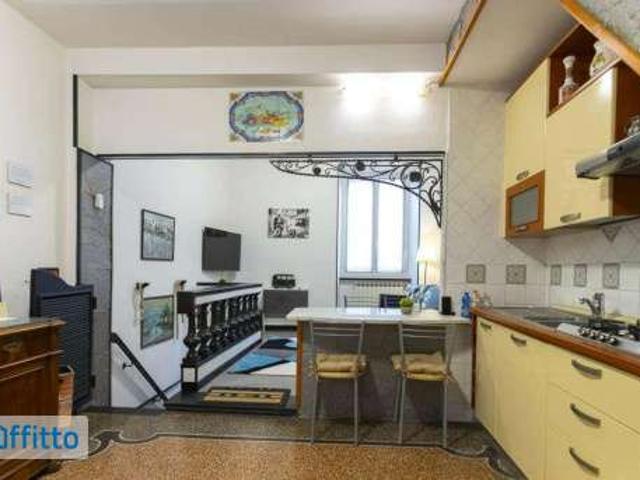 Appartamento arredato con terrazzo Centro storico de ferrari