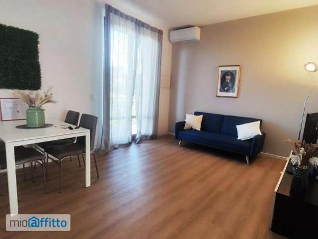 Appartamento arredato con terrazzo Centro storico
