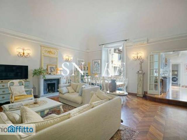 Appartamento arredato con terrazzo Centro storico