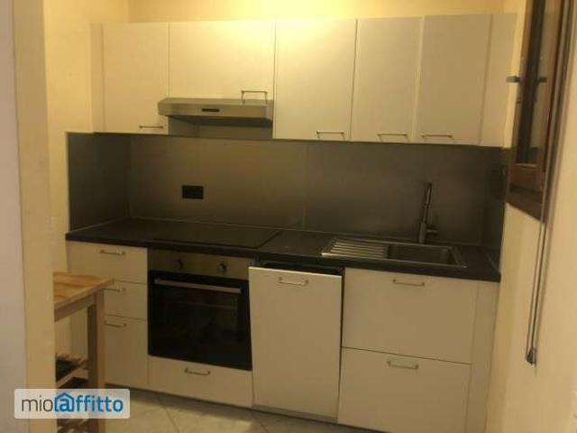 Appartamento arredato con terrazzo Centro storico
