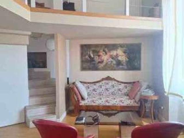 Appartamento arredato con terrazzo Centro storico