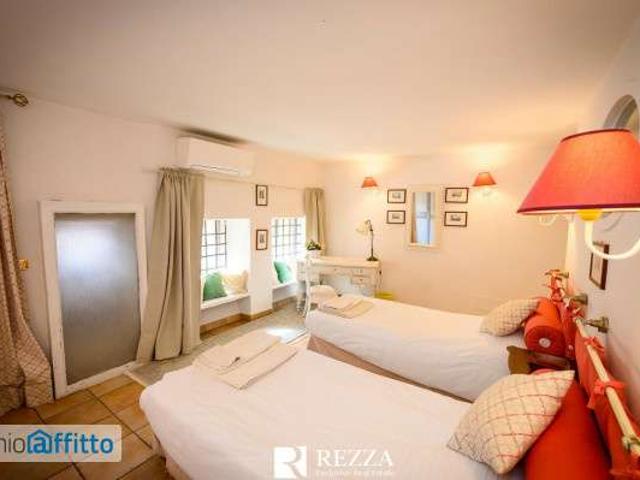 Appartamento arredato con terrazzo Centro storico