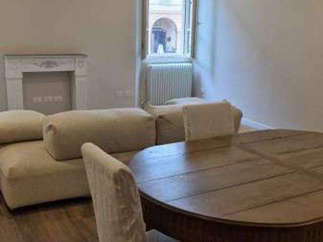 Appartamento arredato con terrazzo Centro storico