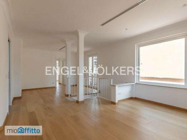 Appartamento arredato con terrazzo Centro storico