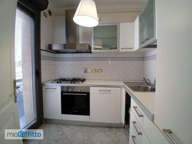 Appartamento arredato con terrazzo Centro storico