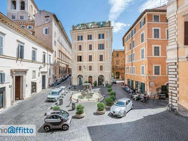 Appartamento arredato con terrazzo Centro storico