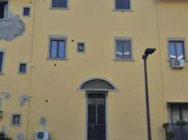 Appartamento arredato con terrazzo Centro storico