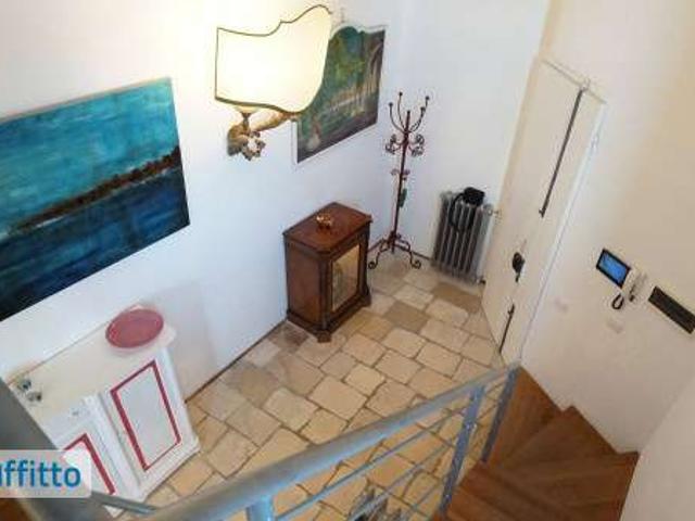 Appartamento arredato con terrazzo Centro storico