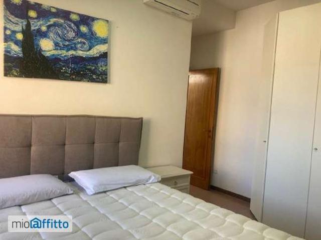 Appartamento arredato con terrazzo Centro storico