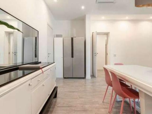 Appartamento arredato con terrazzo Centro stampace