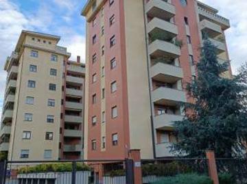 Appartamento arredato con terrazzo Certosa, quarto oggiaro, villa pizzone