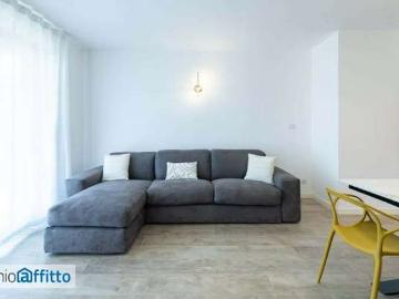 Appartamento arredato con terrazzo Certosa, quarto oggiaro, villa pizzone
