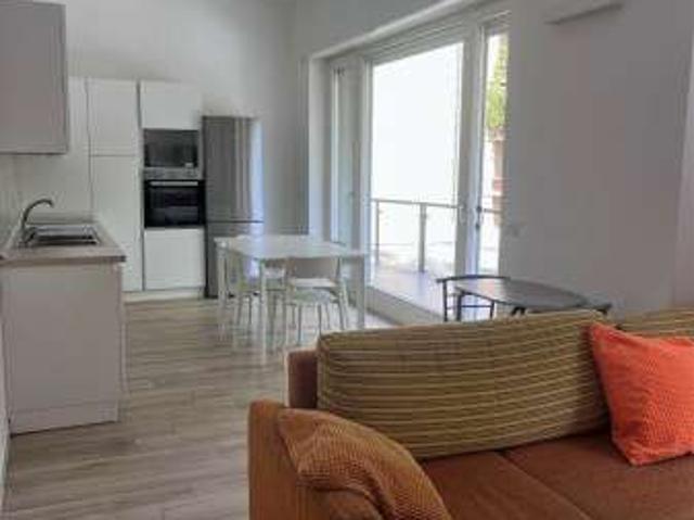 Appartamento arredato con terrazzo Chiesa rossa, cermenate, ripamonti