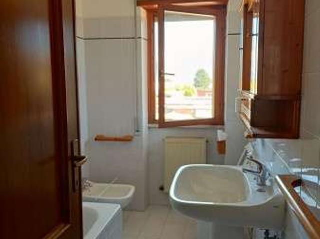 Appartamento arredato con terrazzo Ciampino