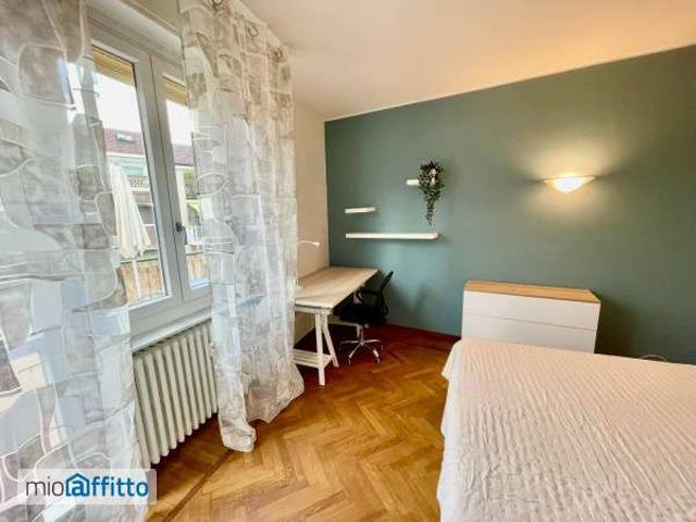 Appartamento arredato con terrazzo Cit turin