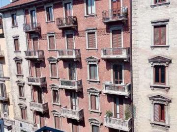 Appartamento arredato con terrazzo Cit turin