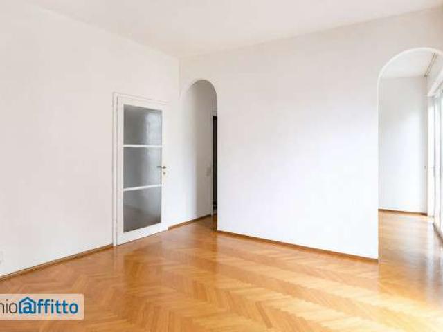 Appartamento arredato con terrazzo Città studi, lambrate, udine, loreto