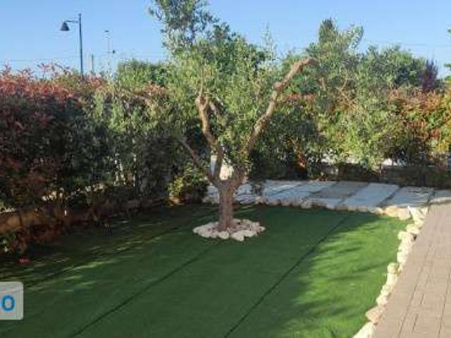 Appartamento arredato con terrazzo Cologna spiaggia