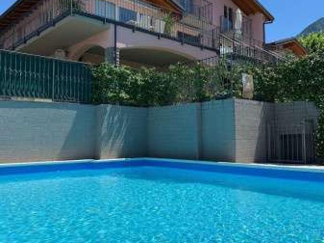 Appartamento arredato con terrazzo Colico piano