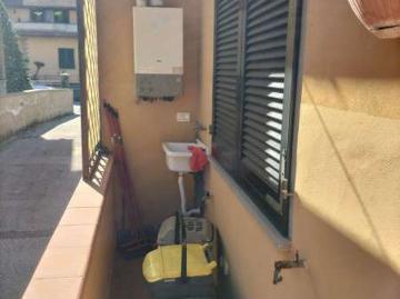 Appartamento arredato con terrazzo Comeana