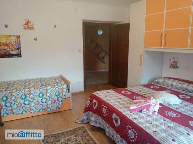 Appartamento arredato con terrazzo Costalta