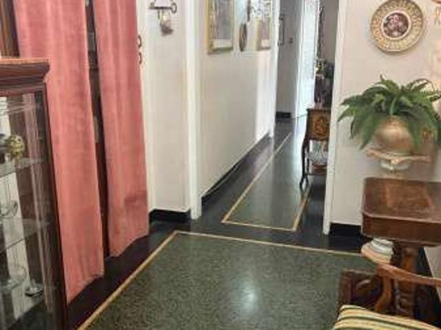 Appartamento arredato con terrazzo Cornigliano