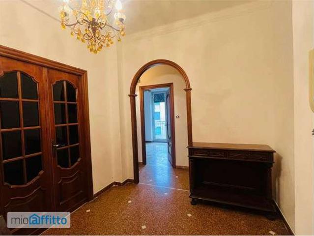 Appartamento arredato con terrazzo Cornigliano