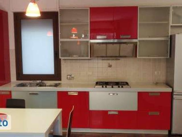 Appartamento arredato con terrazzo Corciano